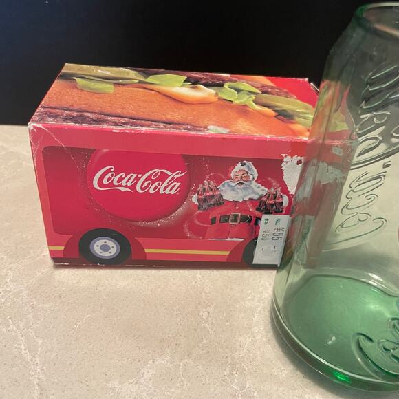 Vintage Coca Cola can shape glasses green Lot of 2 japan McDonalds collaboration - Picture 9 of 9